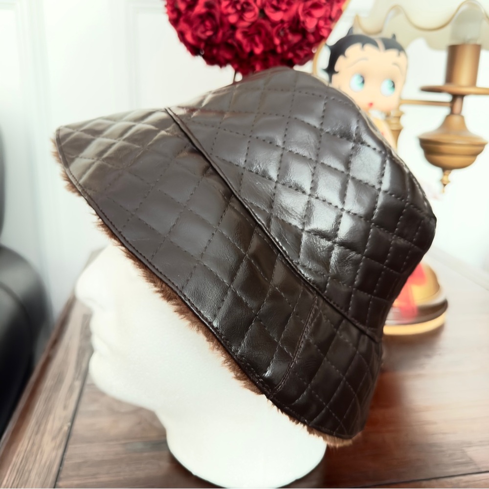 ✅NEW Quilted Faux Leather Brown Brunette Bucket Hat,